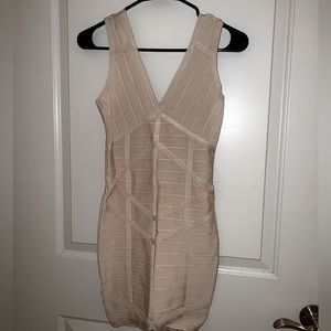 BANDEAU DRESS SIZE XS (cream)